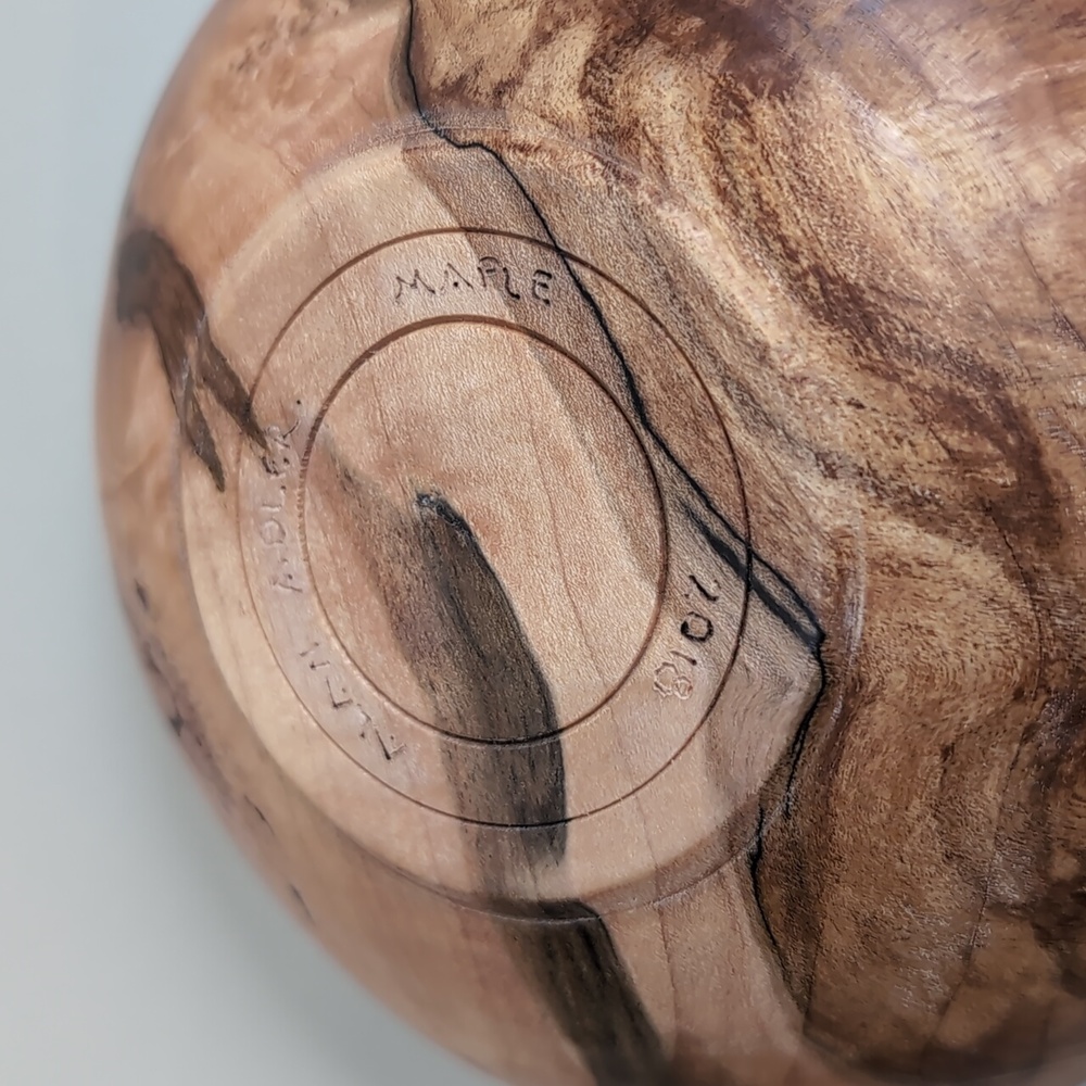 Alan Adler maple bowl (2018) fine art craft piece 6" Diameter - Picture 6 of 9